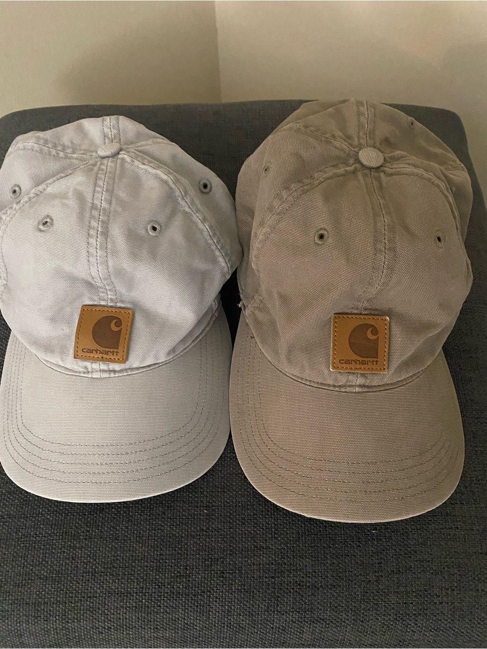 Men’s 2 Carhartt Cap Bundle Gray and Tan Used